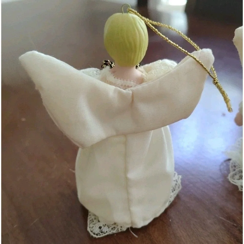 Angel Christmas Tree Ornaments Figurines Set‎ of 2 Porcelain Ceramic Lace